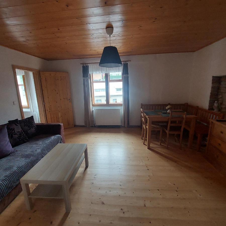 Apartmany U Tri Slunci Hroubovice エクステリア 写真