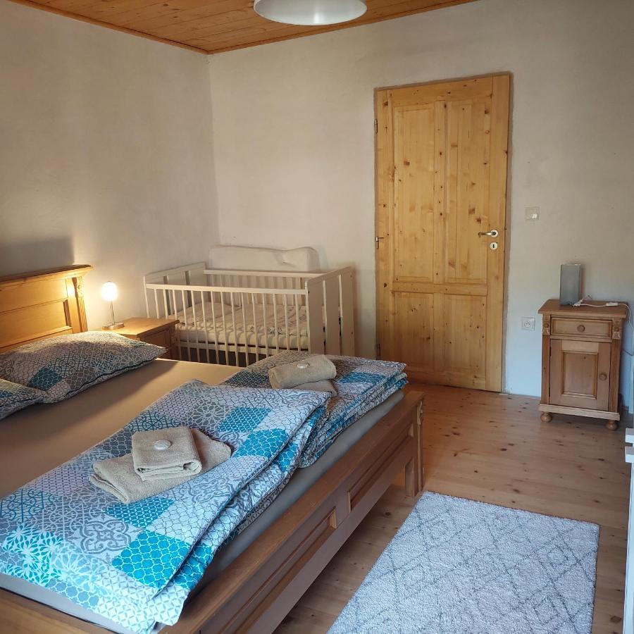 Apartmany U Tri Slunci Hroubovice エクステリア 写真